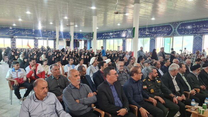 تصاویر/نخستین یادواره امیران، سرداران و شهدای بخش نوبران