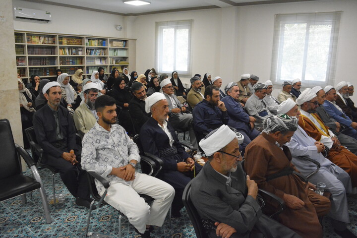 تصاویر/ دیدار نماینده ولی فقیه در آذربایجان غربی با خانواده علمای اهل سنت ارومیه فعال در جنگ ۱۲روزه، رمضان و تجمعات مردمی