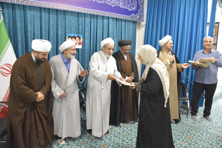 تصاویر/ دیدار نماینده ولی فقیه در آذربایجان غربی با خانواده علمای اهل سنت ارومیه فعال در جنگ ۱۲روزه، رمضان و تجمعات مردمی