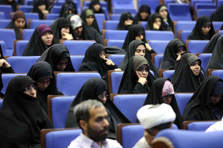 تصاویر/ آیین مشترک آغاز سال تحصیلی جدید حوزه‌های علمیه خواهران سراسر کشور و جامعه‌الزهرا(س)