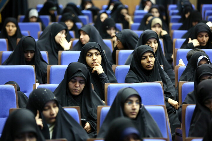 تصاویر/ آیین مشترک آغاز سال تحصیلی جدید حوزه‌های علمیه خواهران سراسر کشور و جامعه‌الزهرا(س)