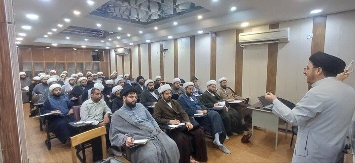 تصاویر/ دوره تخصصی دانش‌افزایی اساتید حوزه علمیه خوزستان برگزار شد