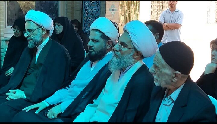 تصاویر/برگزاری یادواره شهید علی امینی در دانشگاه آزاد اسلامی واحد اراک