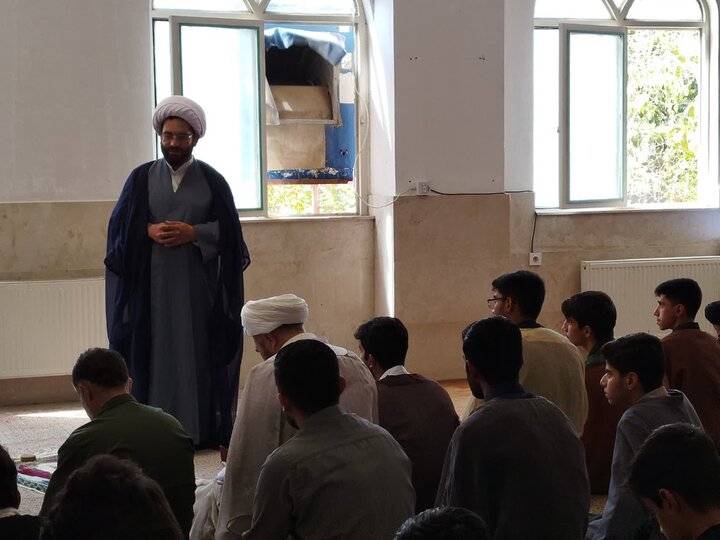 آیین افتتاحیه مدرسه علمیه جعفریه شهرستان پیشوا