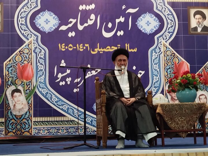 آیین افتتاحیه مدرسه علمیه جعفریه شهرستان پیشوا