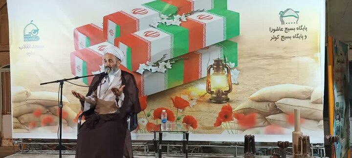 تصاویر/یادواره شهدای گمنام مسجد انقلاب ساوه