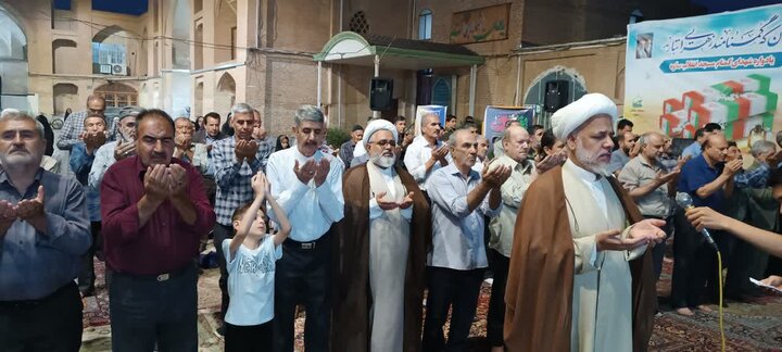 تصاویر/یادواره شهدای گمنام مسجد انقلاب ساوه