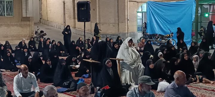تصاویر/یادواره شهدای گمنام مسجد انقلاب ساوه