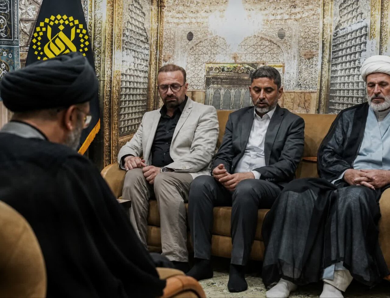 Delegation from the Holy Alawi Shrine Attends Commemoration of Ayatollah Shobeiri Zanjani