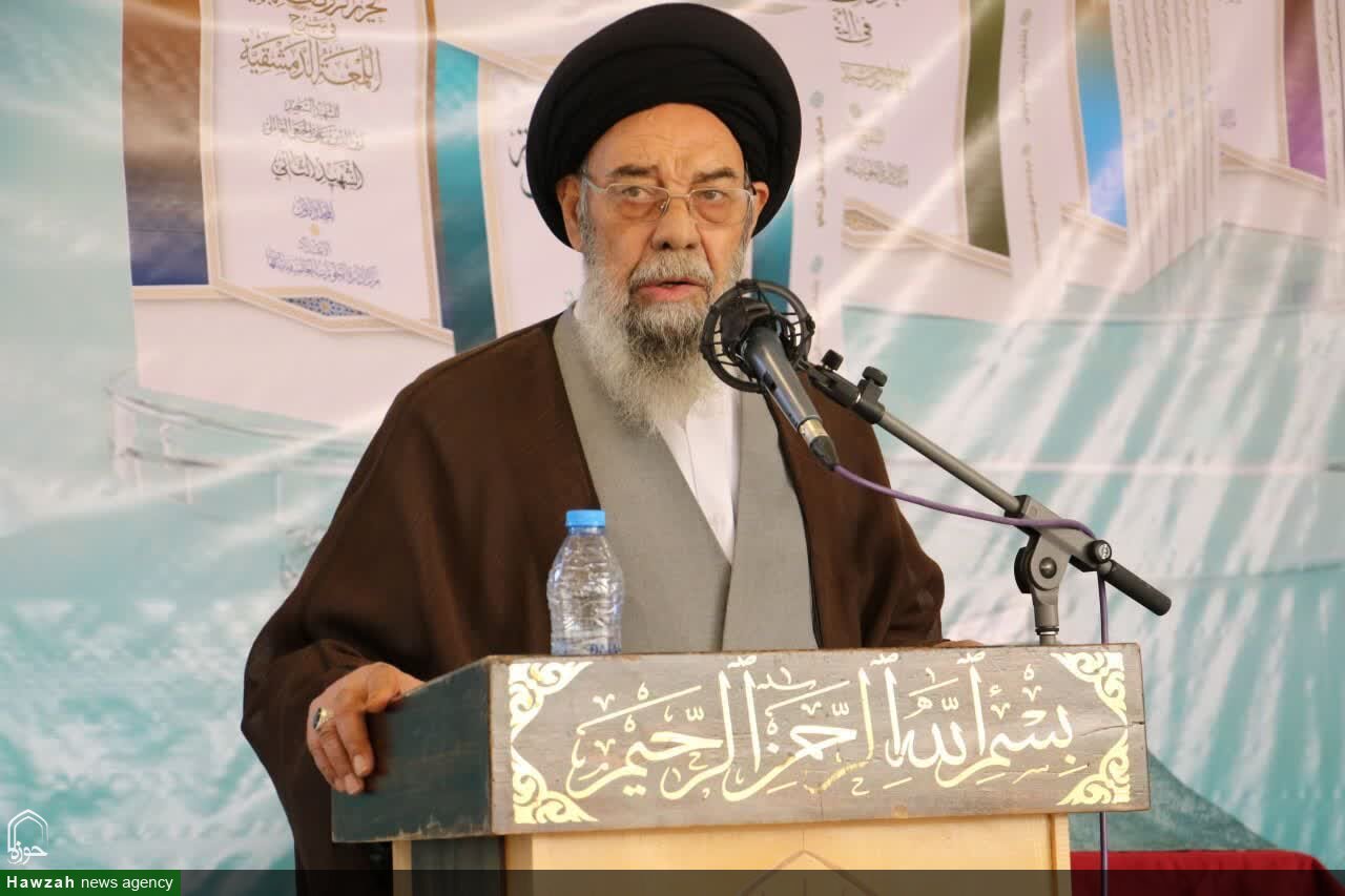 همان‌گونه که زمان تغییر کرده، کتاب‌ها نیز نیازمند تغییر و بازنگری هستند