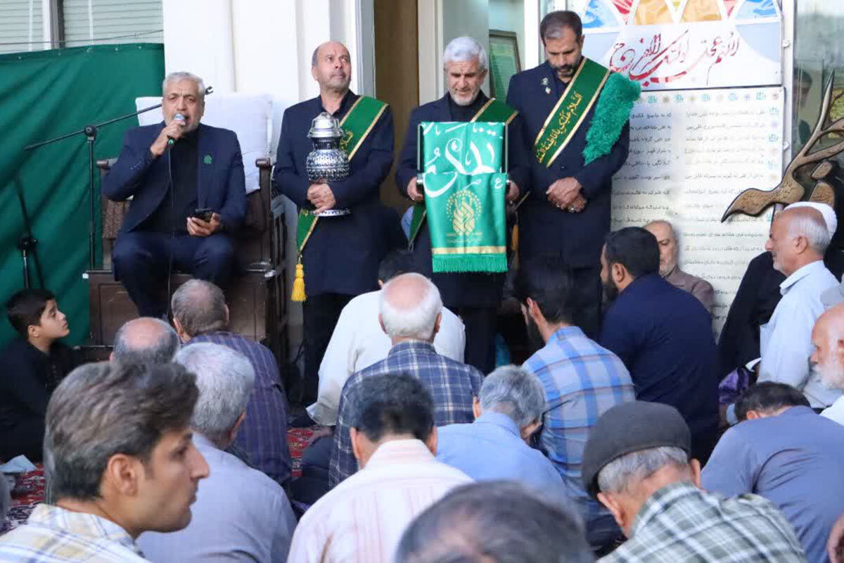 دیدار سفیران کریمه با خانواده ۲۲ شهید استان اصفهان