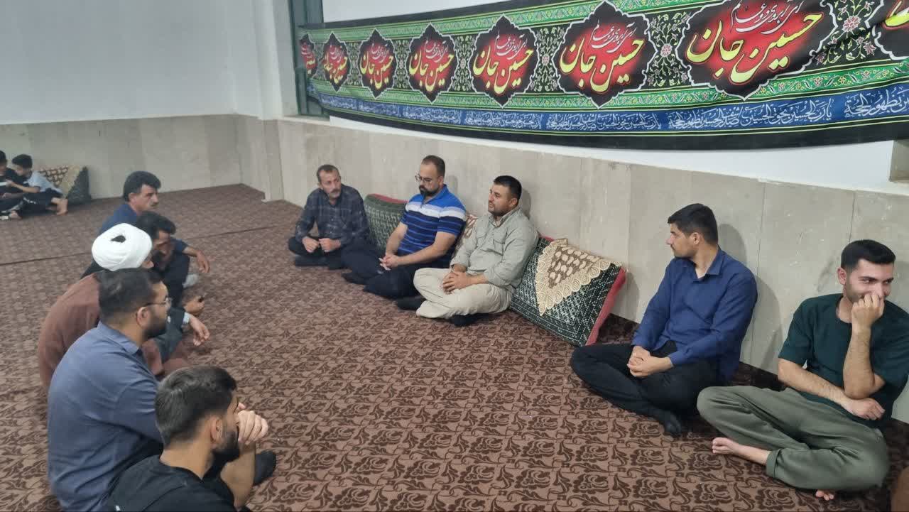گرامیداشت یاد و خاطره شهید سرباز مهرزاد خیری در روستای شهرک میثم برگزار شد