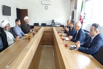 دومین نشست مرکز خدمات حوزه‌ علمیه کرمانشاه با بیمه البرز برگزار شد