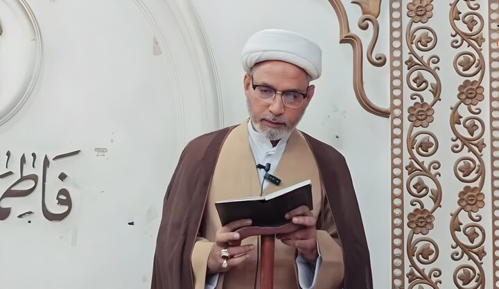 ایمان حقیقی در عمل و اخلاق انسان نمایان می‌شود