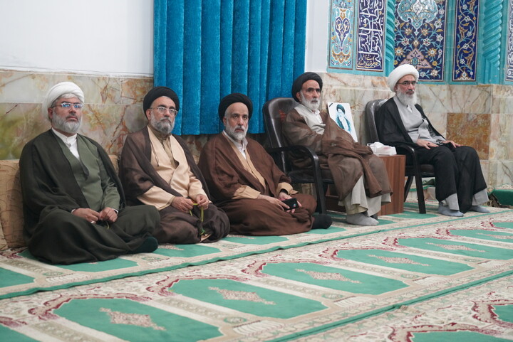تصاویر/ بزرگداشت آیت‌الله شبیری زنجانی در حوزه علمیه بوشهر