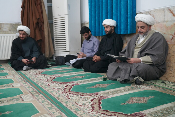 تصاویر/ بزرگداشت آیت‌الله شبیری زنجانی در حوزه علمیه بوشهر