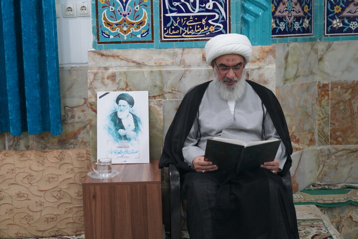 تصاویر/ بزرگداشت آیت‌الله شبیری زنجانی در حوزه علمیه بوشهر