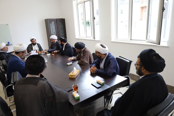 تصاویر/ برنامه گرامیداشت هفته دفاع مقدس با سخنرانی مدیر حوزه علمیه مازندران