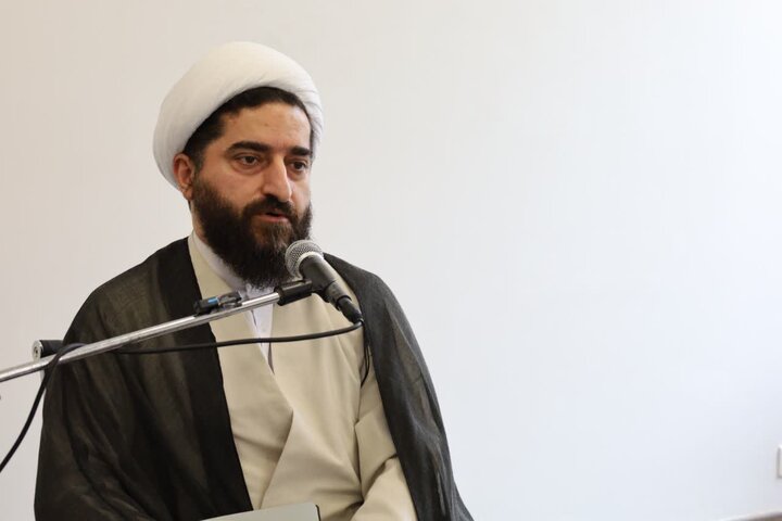 تصاویر/ برنامه گرامیداشت هفته دفاع مقدس با سخنرانی مدیر حوزه علمیه مازندران