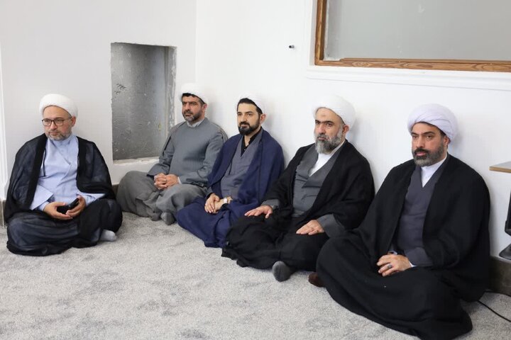 تصاویر/ برنامه گرامیداشت هفته دفاع مقدس با سخنرانی مدیر حوزه علمیه مازندران
