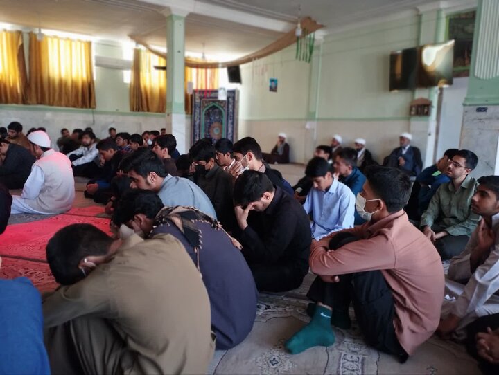 تصاویر/ برگزاری مراسم گرامیداشت آیت‌الله شبیری زنجانی، شهید سید حسن نصرالله در زاهدان