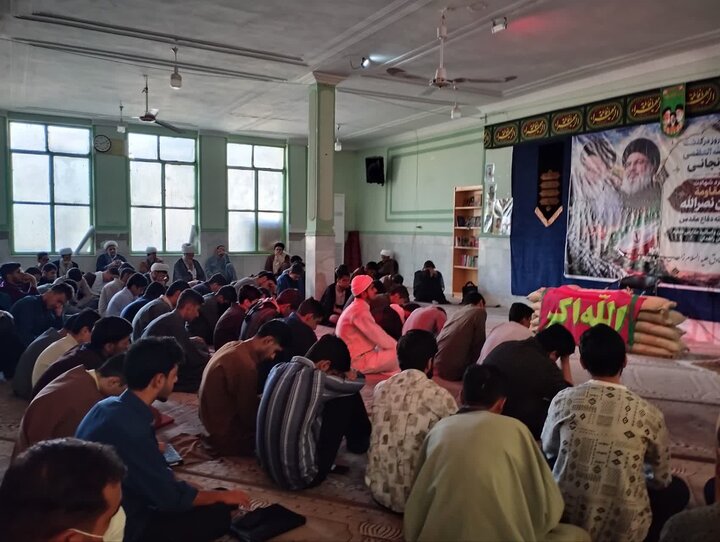 تصاویر/ برگزاری مراسم گرامیداشت آیت‌الله شبیری زنجانی و  شهید سید حسن نصرالله در زاهدان