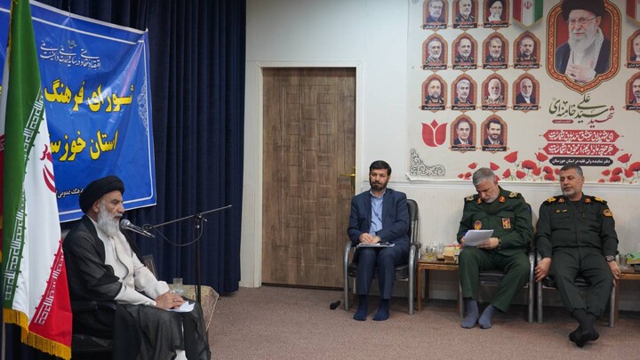 نشست مشترک فرهنگ عمومی و گسترش فعالیت‌های قرآنی خوزستان