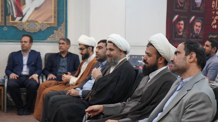 نشست مشترک فرهنگ عمومی و گسترش فعالیت‌های قرآنی خوزستان