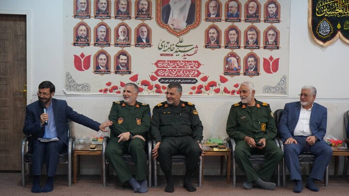 نشست مشترک فرهنگ عمومی و گسترش فعالیت‌های قرآنی خوزستان