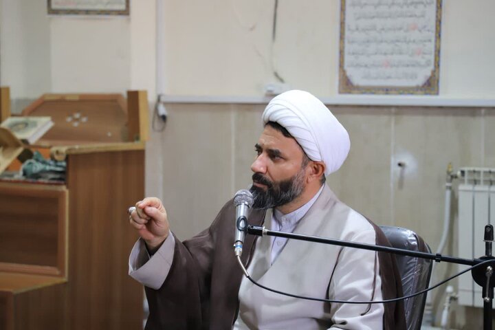 دشمن با شبهه‌افکنی به دنبال تضعیف نظام است/جهاد تبیین وظیفه‌ای همگانی