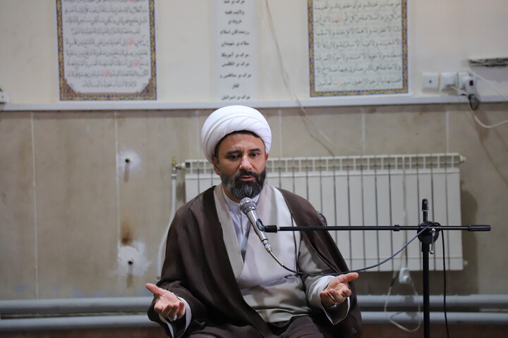 تصاویر/سخنرانی مدیر حوزه علمیه کردستان در جمع طلاب حوزه علمیه امام باقر علیه السلام کامیاران