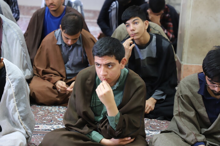 تصاویر/سخنرانی مدیر حوزه علمیه کردستان در جمع طلاب حوزه علمیه امام باقر علیه السلام کامیاران