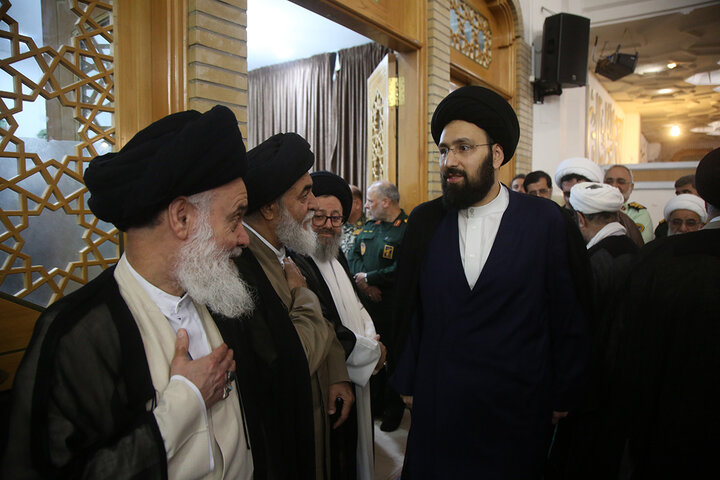 گرامیداشت آیت الله شبیری زنجانی در حرم حضرت معصومه (س)