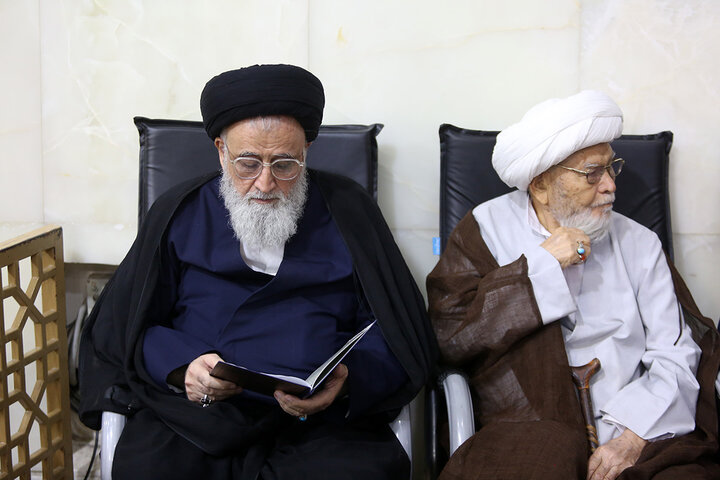 گرامیداشت آیت الله شبیری زنجانی در حرم حضرت معصومه (س)