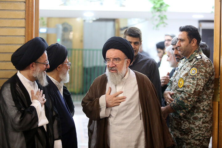 گرامیداشت آیت الله شبیری زنجانی در حرم حضرت معصومه (س)