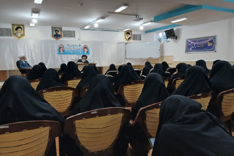 آیین آغاز سال تحصیلی ۱۴۰۶-۱۴۰۵ مدرسه علمیه حضرت زهرا(س) میبد