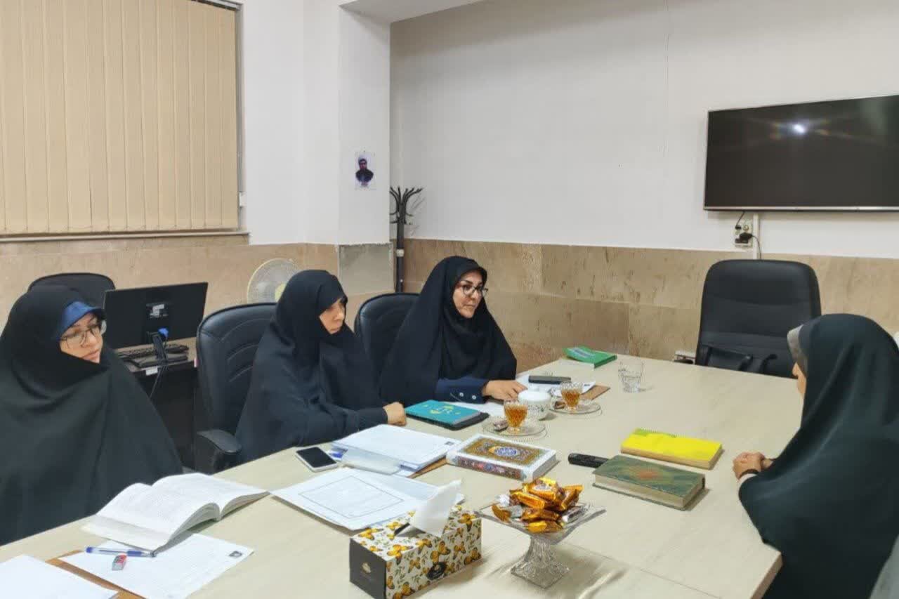 آغاز ارزیابی علمی و گزینش داوطلبان مقاطع تکمیلی مدرسه علمیه تخصصی جامعةالنور شیراز