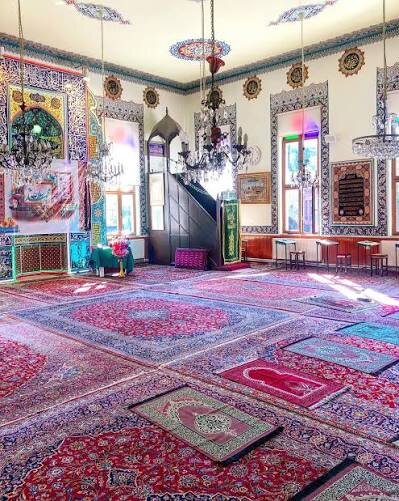 İstanbul’un Ticaret ve İnanç Hafızasında Bir Durak: Valide Han Camii