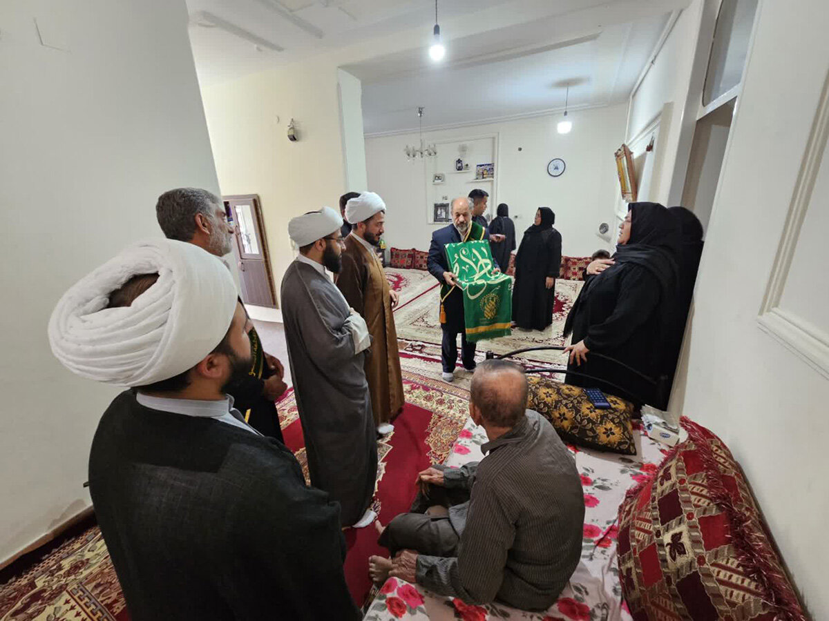 تجلیل سفیران کریمه از شهدای حمله ناجوانمردانه دولت تروریست آمریکا به لامرد
