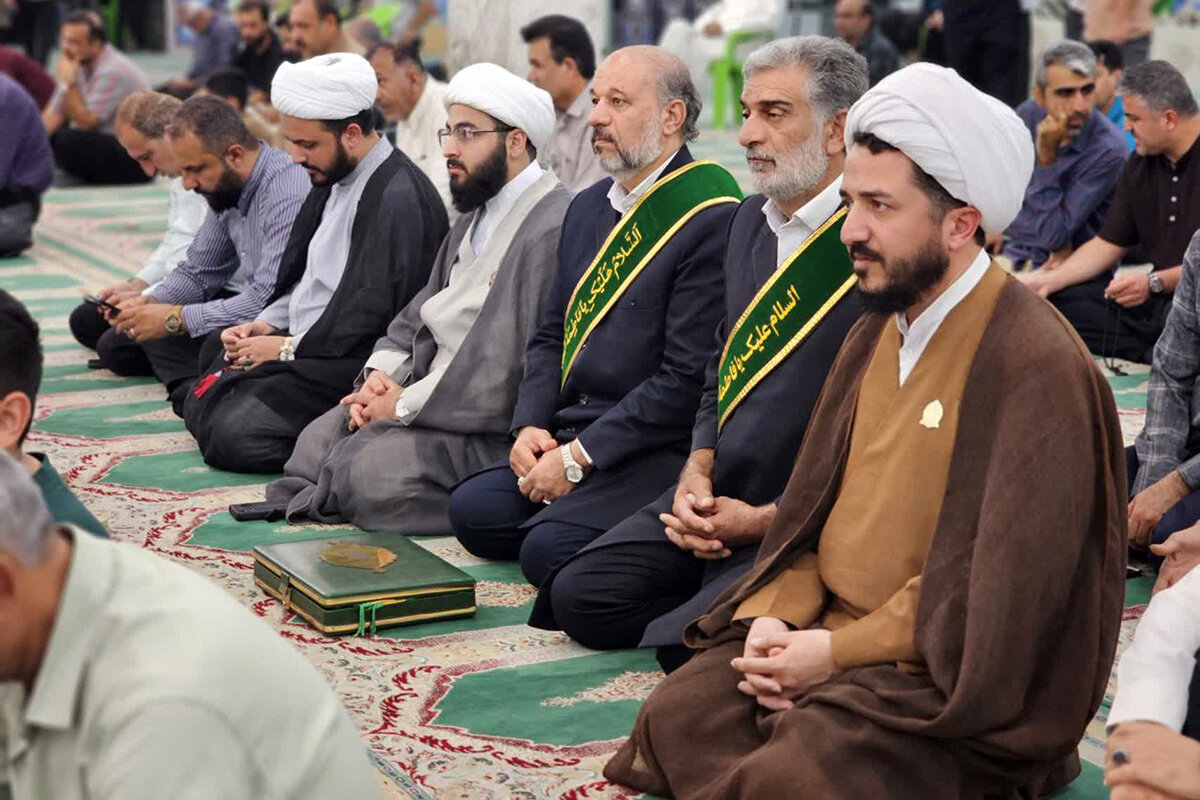 تجلیل سفیران کریمه از شهدای حمله ناجوانمردانه دولت تروریست آمریکا به لامرد