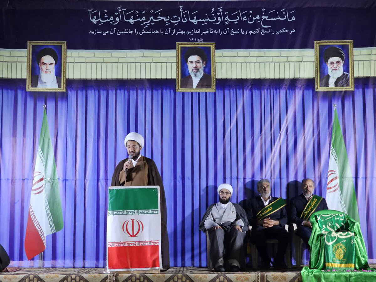 تجلیل سفیران کریمه از شهدای حمله ناجوانمردانه دولت تروریست آمریکا به لامرد