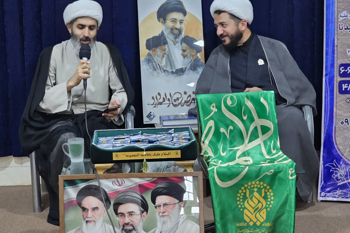 تجلیل سفیران کریمه از شهدای حمله ناجوانمردانه دولت تروریست آمریکا به لامرد