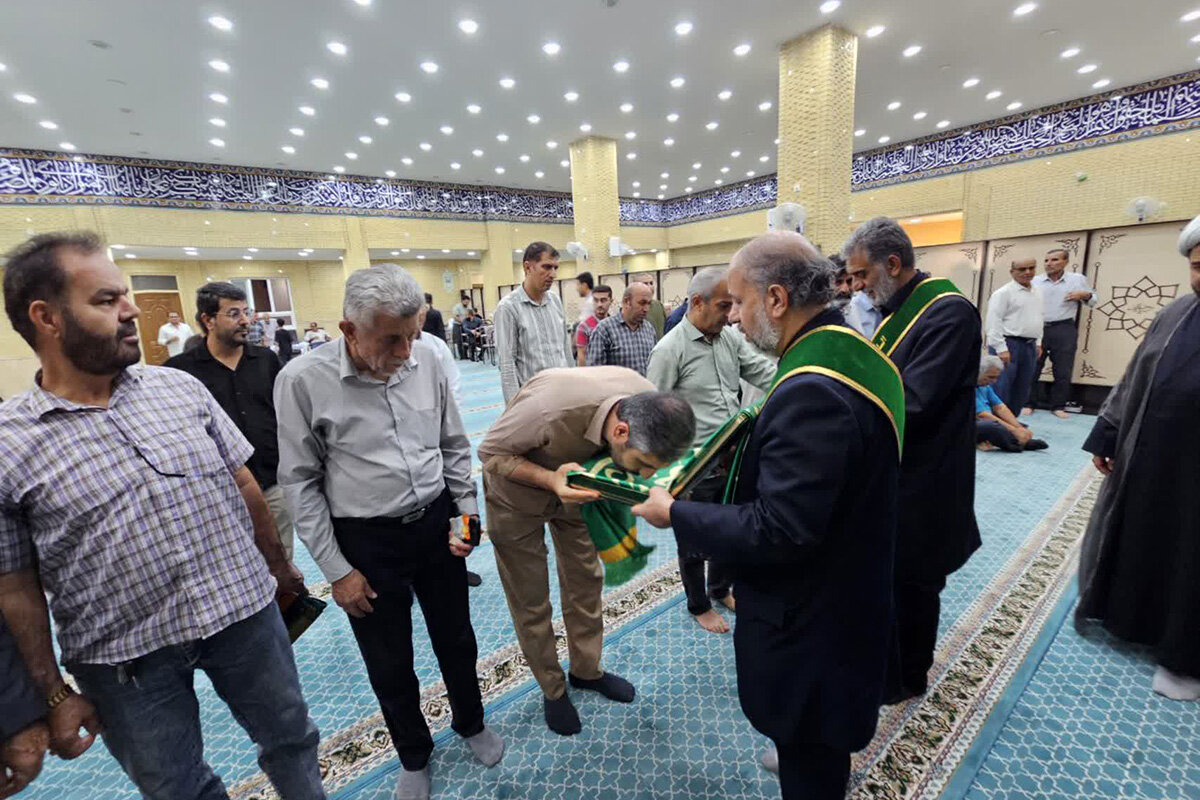 تجلیل سفیران کریمه از شهدای حمله ناجوانمردانه دولت تروریست آمریکا به لامرد
