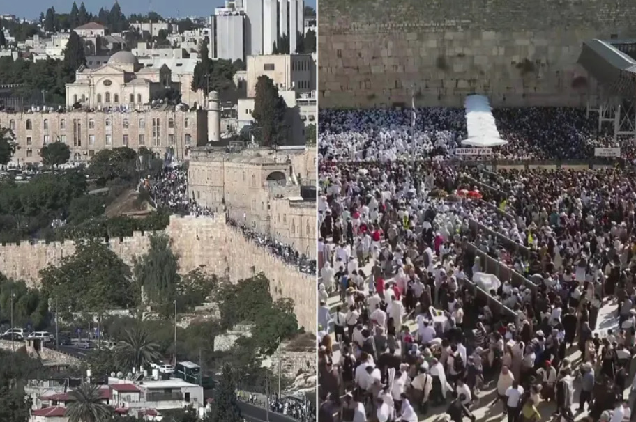 مستوطنون يقتحمون باحات الأقصى والاحتلال يغلق الحرم الإبراهيمي بالخليل