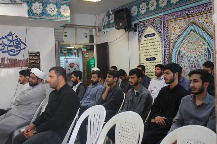 تصاویر/ سی‌اُمین جلسه از سلسله جلسات شرح صحیفه سجادیه در مدرسه علمیه امام مهدی (عج) شهر کرمان