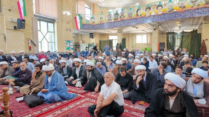 تصاویر/ مراسم بزرگداشت آیت الله شبیری زنجانی(ره) در حوزه علمیه همدان