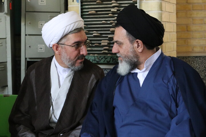 تصاویر/ مراسم بزرگداشت آیت الله شبیری زنجانی(ره) در حوزه علمیه همدان