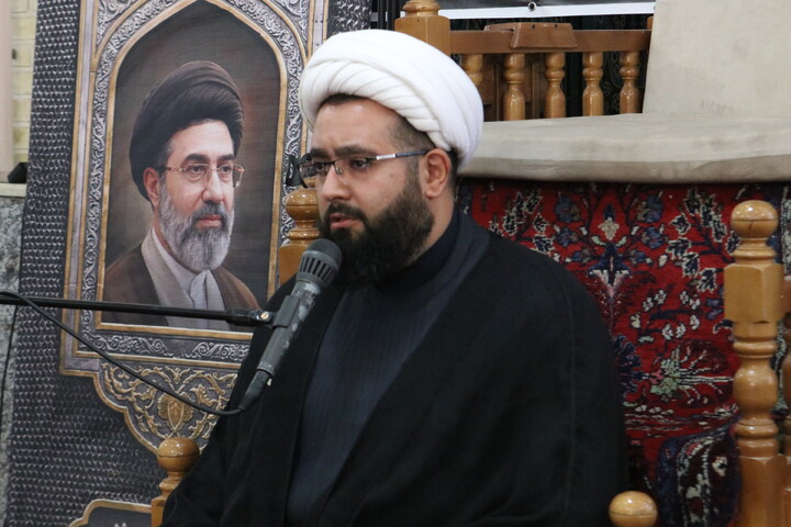 تصاویر/ مراسم بزرگداشت آیت الله شبیری زنجانی(ره) در حوزه علمیه همدان