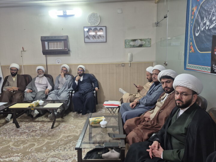 تصاویر/ نشست مدیران آموزش مدارس علمیه کاشان