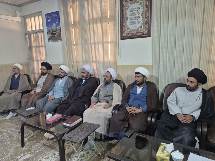 تصاویر/ نشست مدیران آموزش مدارس علمیه کاشان